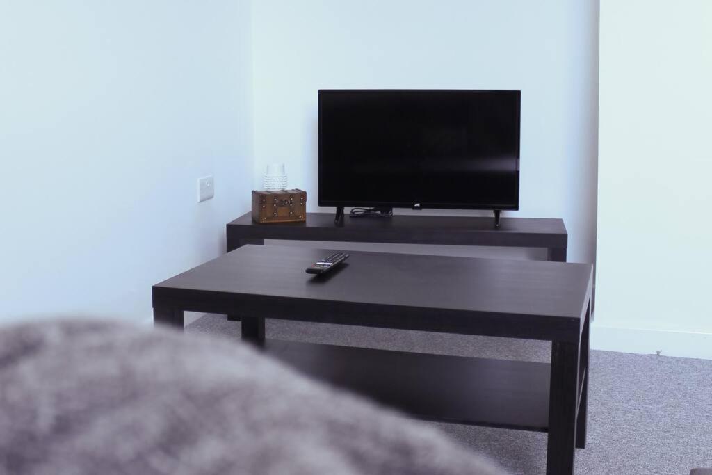 Apartamento Spacious & Pet-Friendly 1Br Apt In Heywood Exterior foto